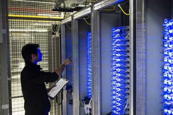 Equinix 36亿美元收购英国同业Telecity Group 成欧洲最大数据中心公司